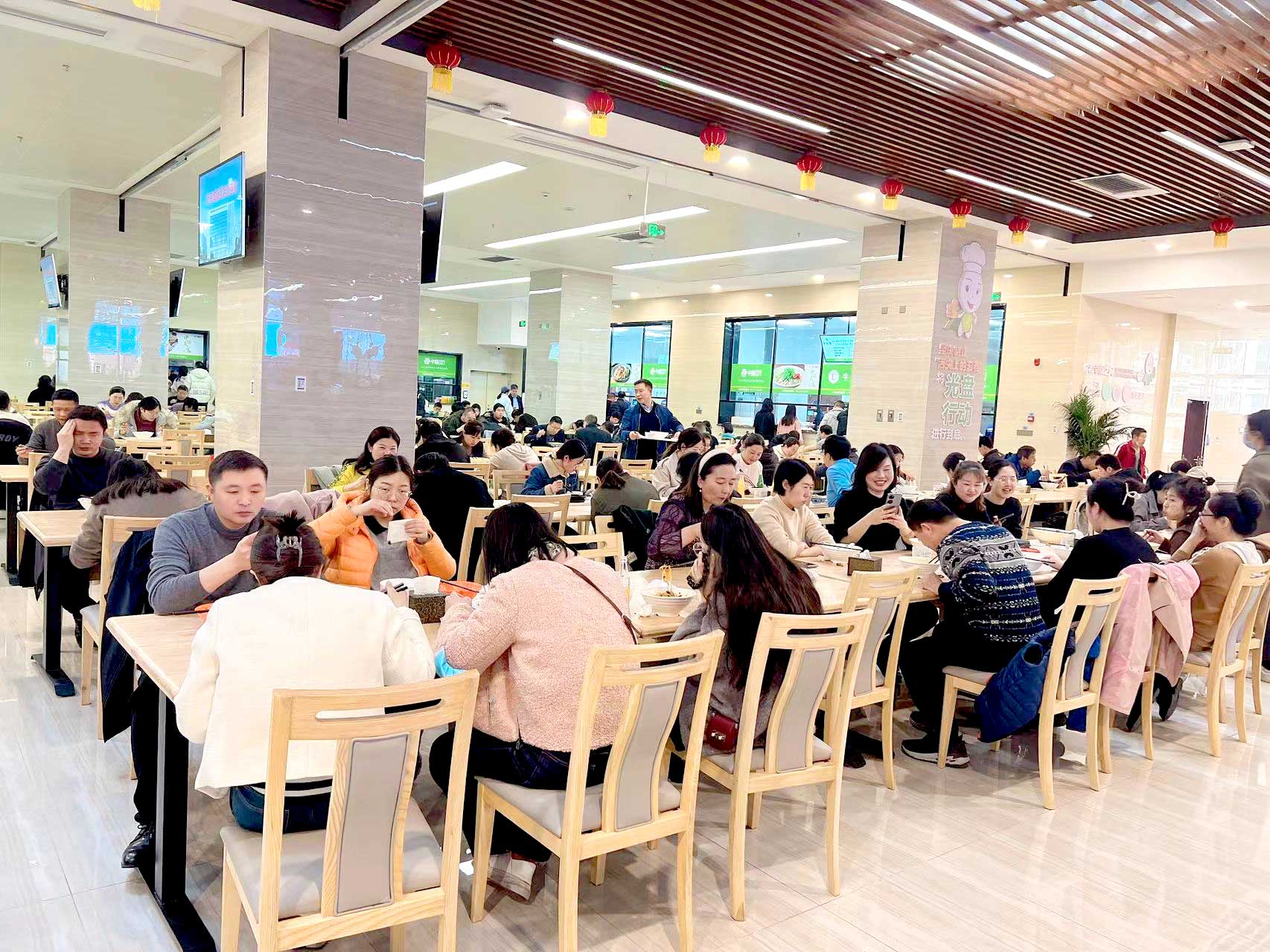 打造員工“滿意食堂”，食堂承包公司運營秘訣